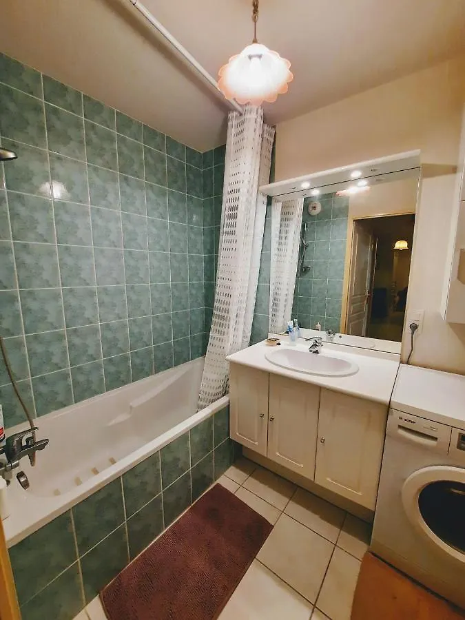 Entre Lac D'Annecy Et Montagnes, Golf Et Parapente A Pieds Talloires Appartement